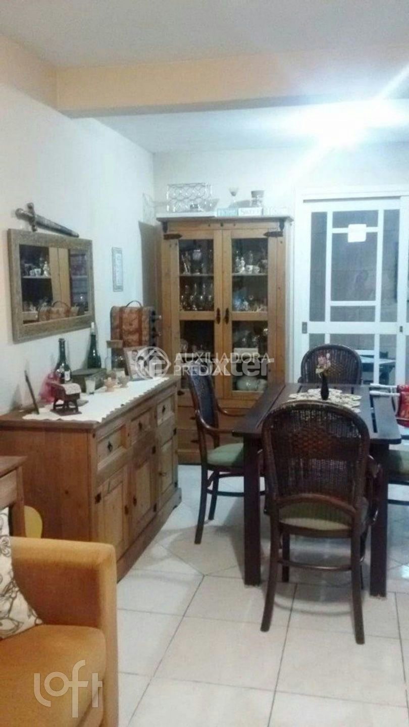 Casa de Condomínio à venda com 4 quartos, 176m² - Foto 4