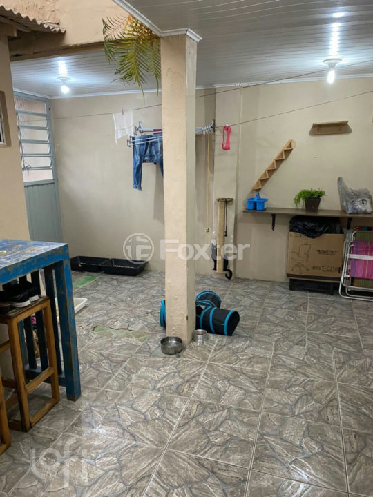 Casa à venda com 3 quartos, 70m² - Foto 16