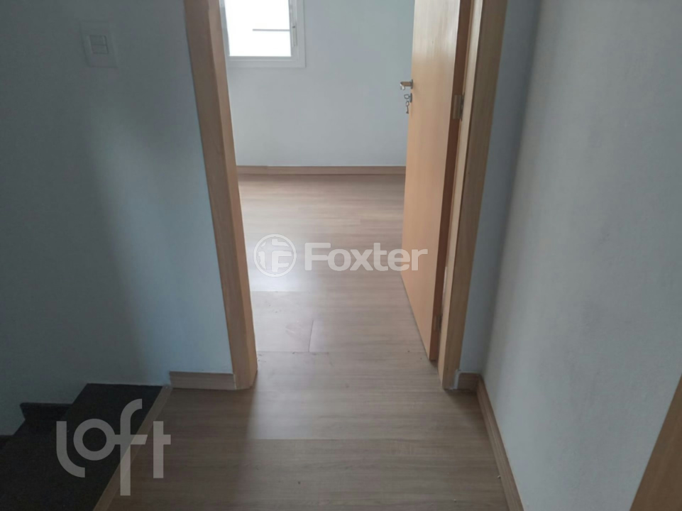 Casa à venda com 2 quartos, 71m² - Foto 9