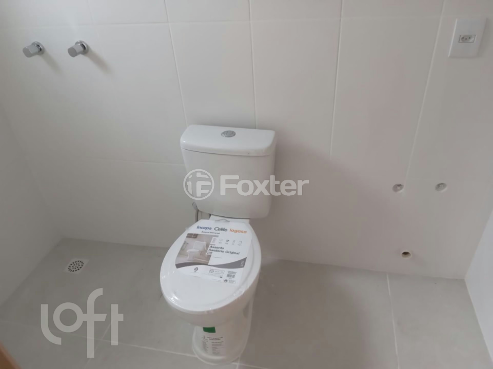 Casa à venda com 2 quartos, 71m² - Foto 13