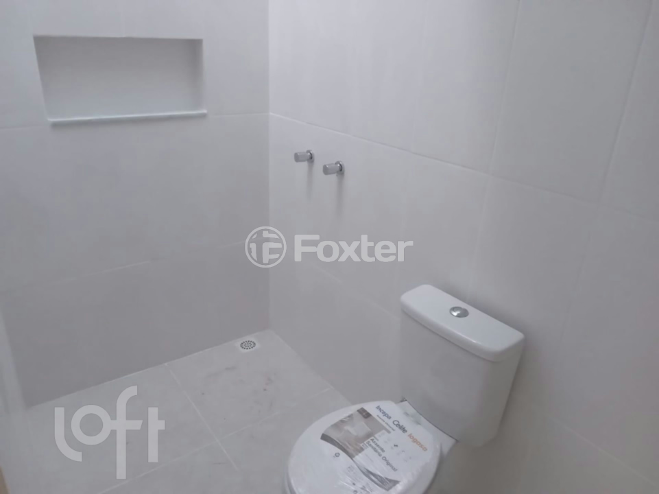 Casa à venda com 2 quartos, 71m² - Foto 14