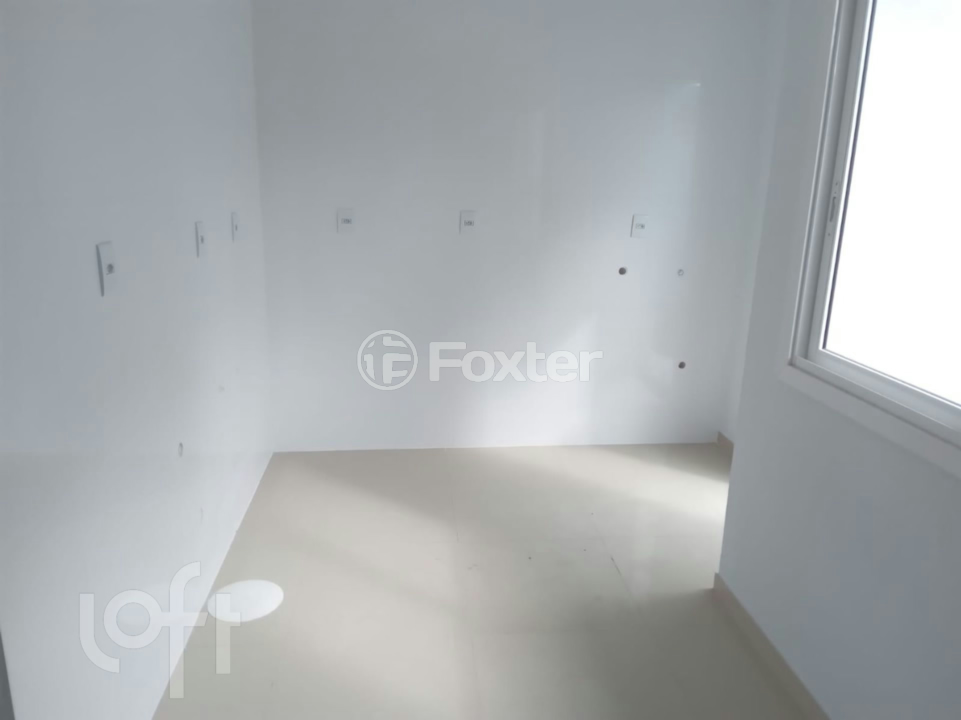 Casa à venda com 2 quartos, 71m² - Foto 12