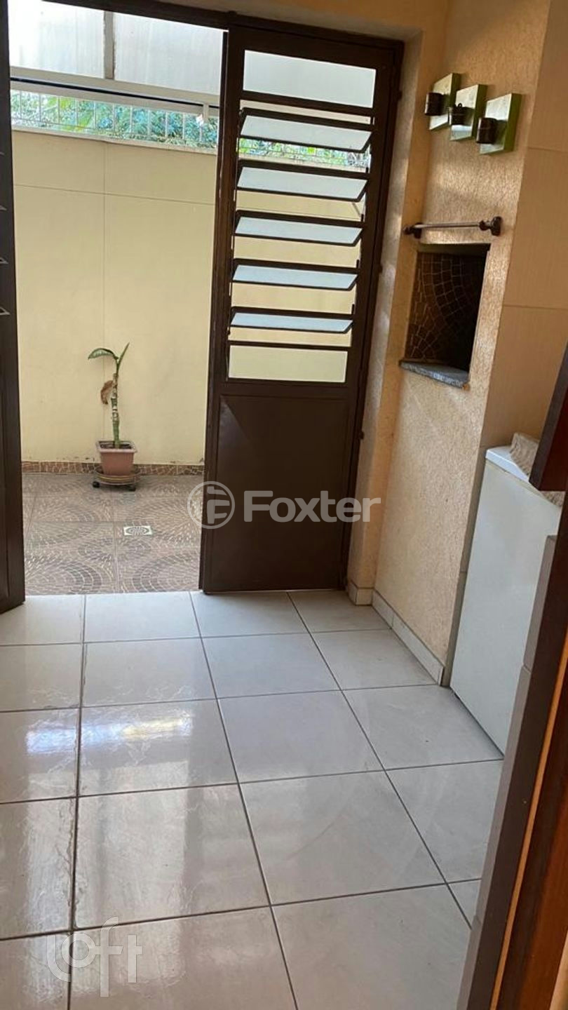 Casa à venda com 2 quartos, 73m² - Foto 11