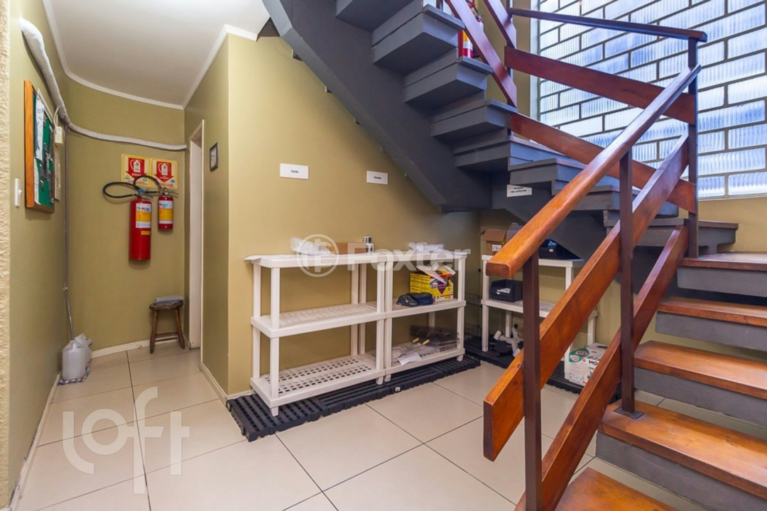 Casa à venda com 9 quartos, 354m² - Foto 5
