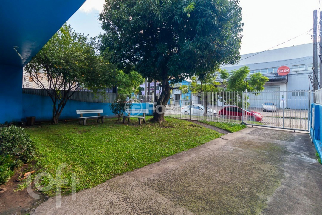 Casa à venda com 9 quartos, 354m² - Foto 28