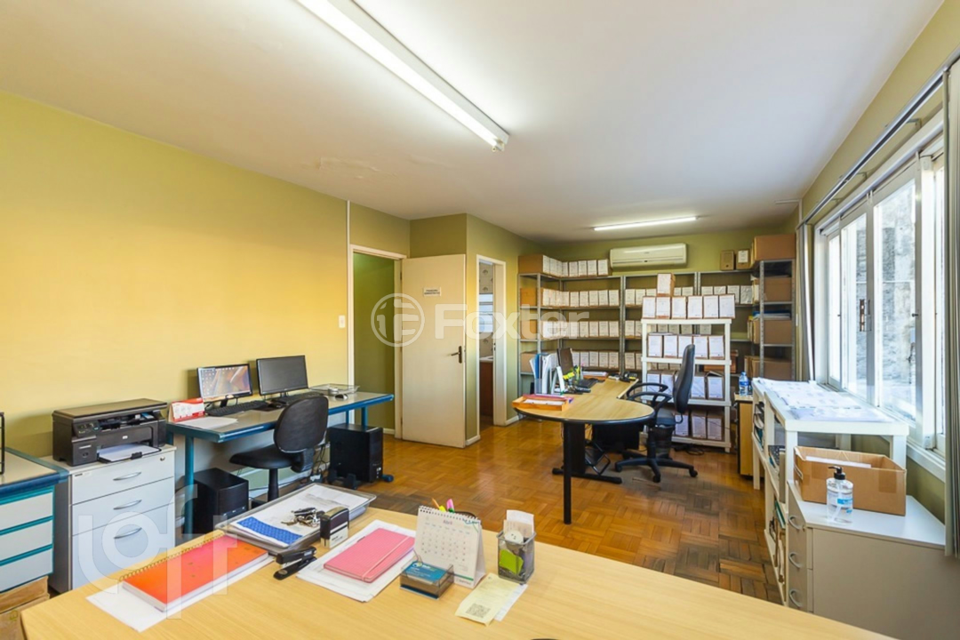 Casa à venda com 9 quartos, 354m² - Foto 19
