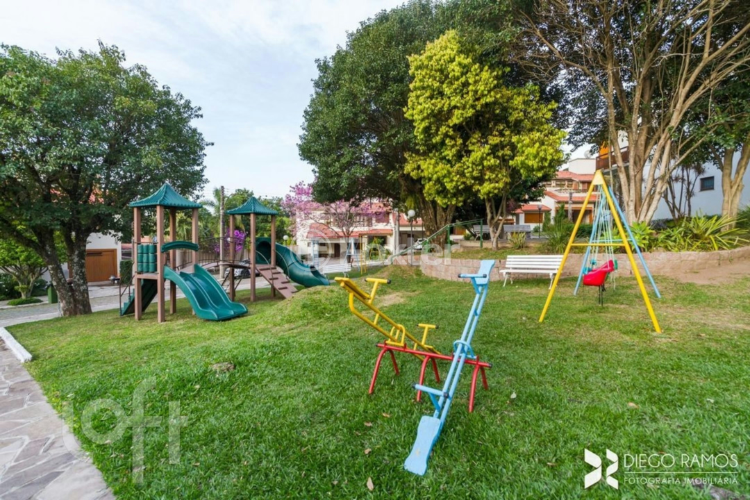 Casa de Condomínio à venda com 4 quartos, 195m² - Foto 19