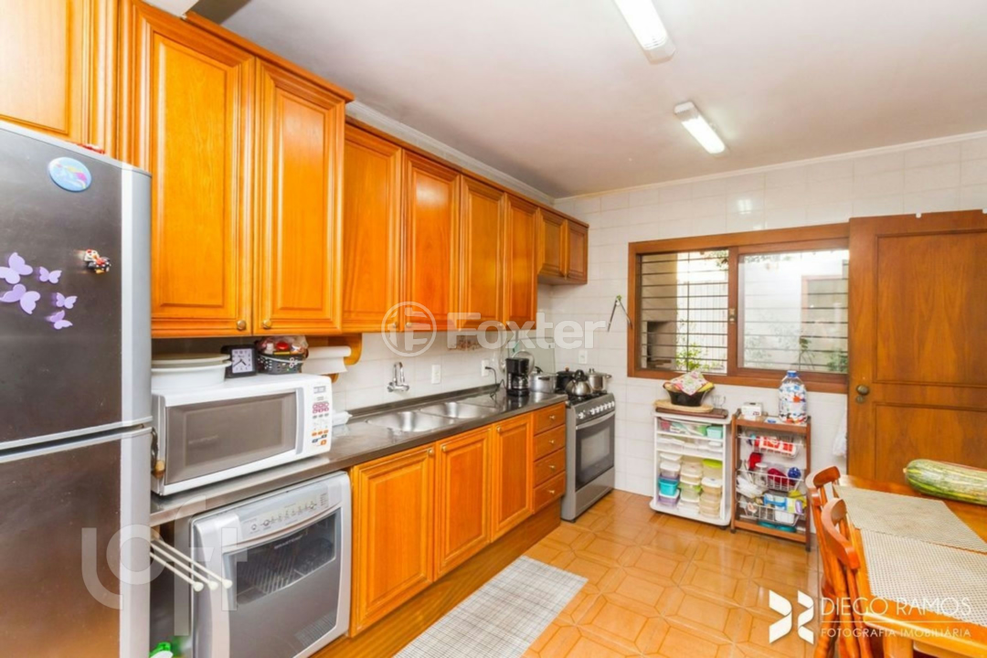 Casa de Condomínio à venda com 4 quartos, 195m² - Foto 12