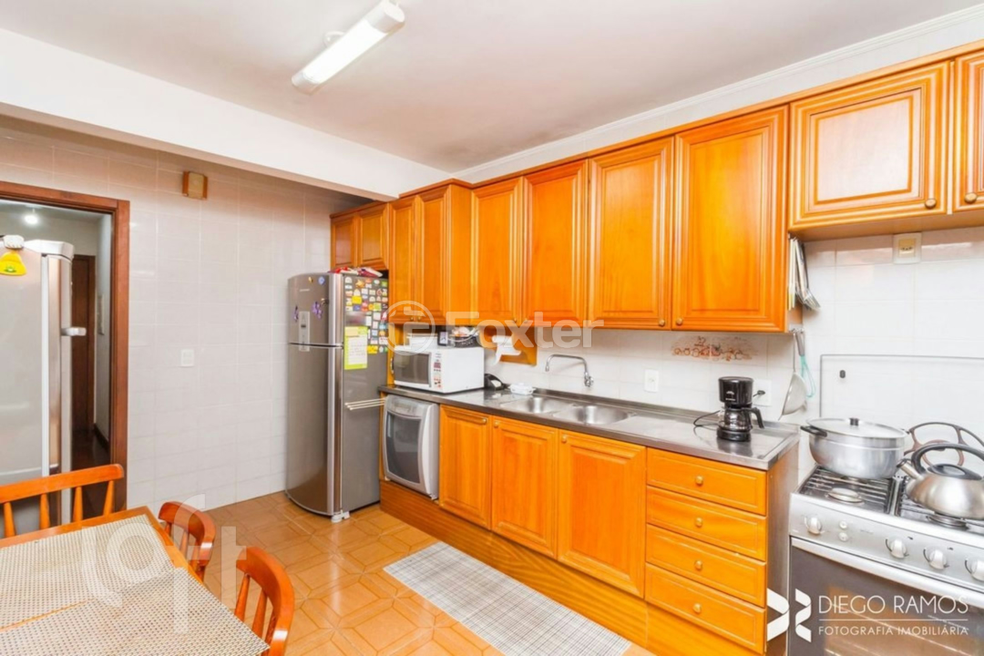Casa de Condomínio à venda com 4 quartos, 195m² - Foto 13