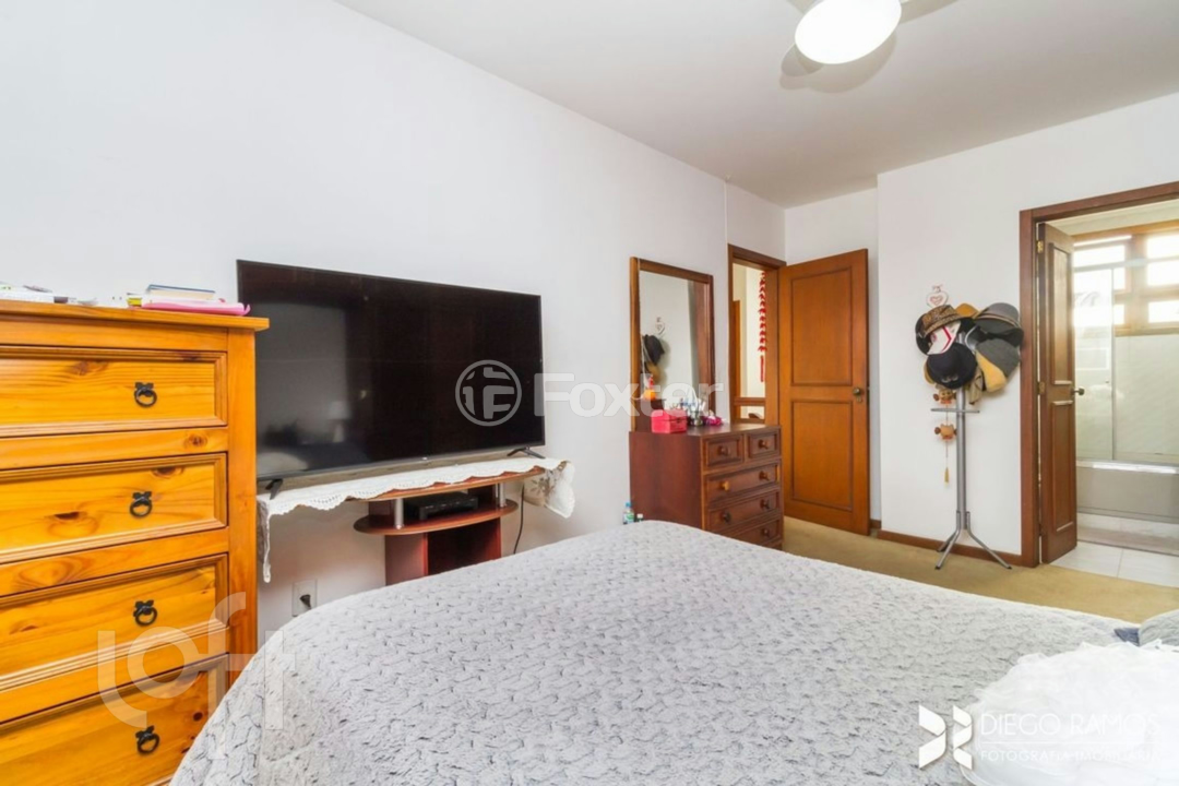 Casa de Condomínio à venda com 4 quartos, 195m² - Foto 11