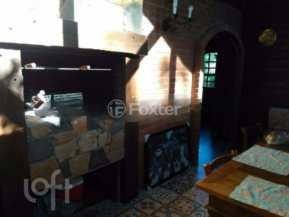 Casa à venda com 4 quartos, 300m² - Foto 9