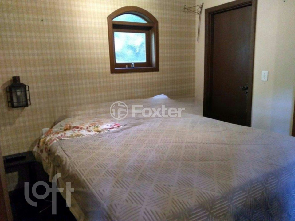 Casa à venda com 4 quartos, 300m² - Foto 15