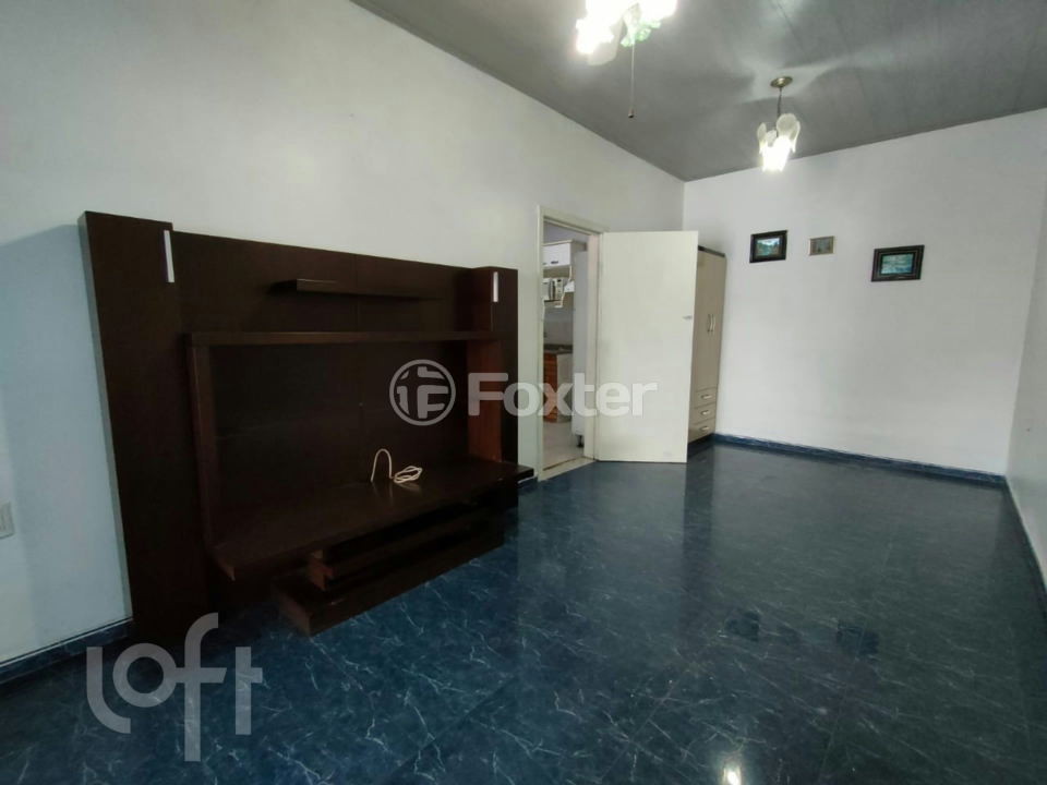 Casa à venda com 3 quartos, 200m² - Foto 2