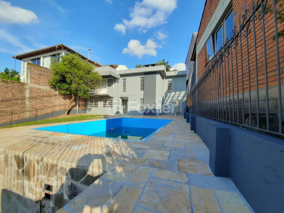 Casa à venda com 3 quartos, 217m² - Foto 35