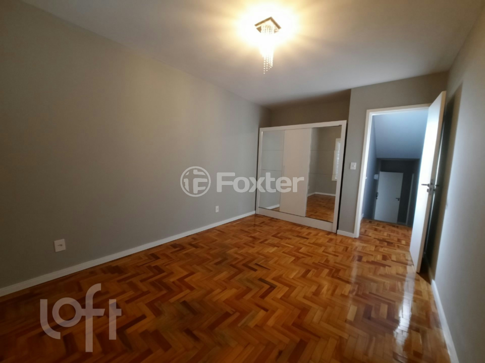 Casa à venda com 3 quartos, 217m² - Foto 16