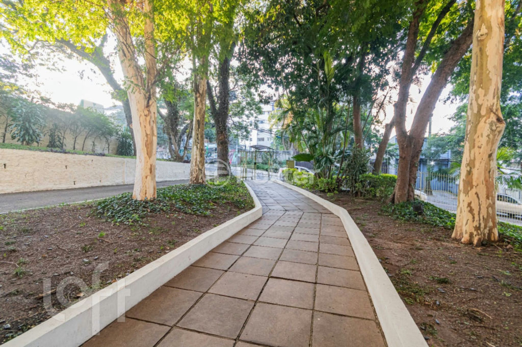 Apartamento à venda com 3 quartos, 101m² - Foto 19