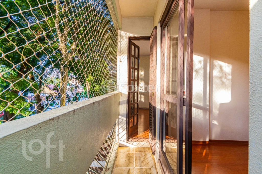 Apartamento à venda com 3 quartos, 101m² - Foto 3