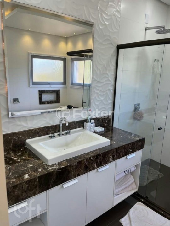 Casa de Condomínio à venda com 3 quartos, 241m² - Foto 51