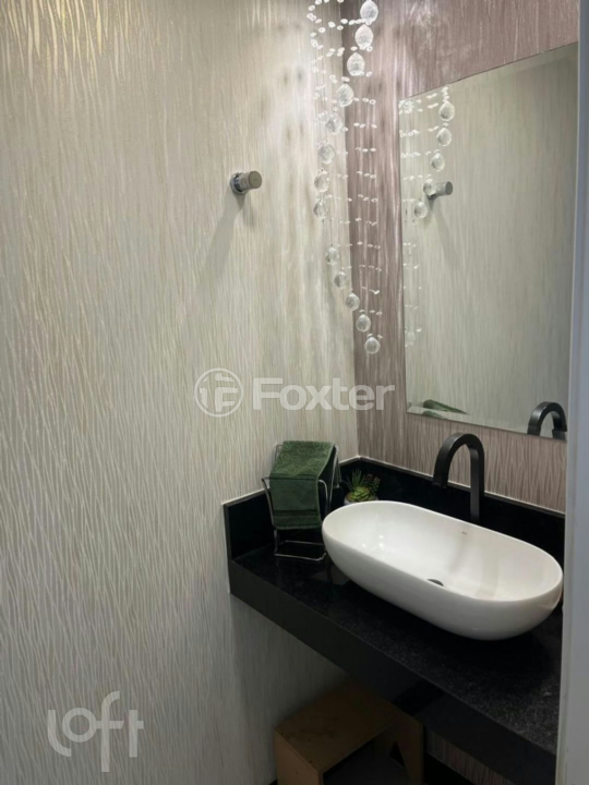 Casa de Condomínio à venda com 3 quartos, 241m² - Foto 47