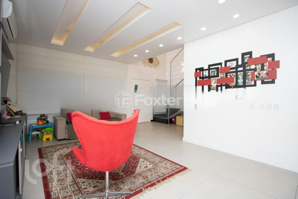Casa de Condomínio à venda com 3 quartos, 241m² - Foto 5