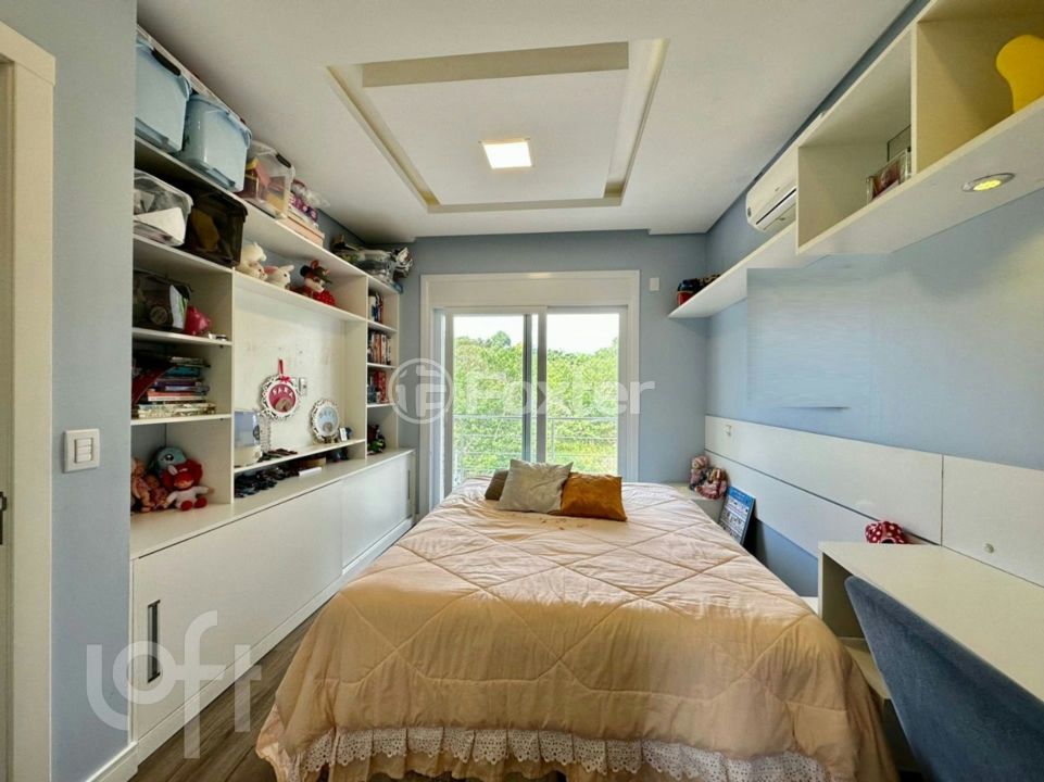 Casa de Condomínio à venda com 3 quartos, 241m² - Foto 24