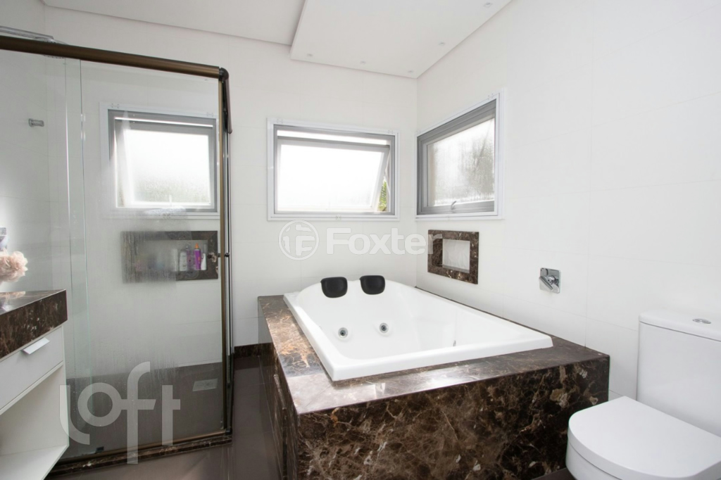 Casa de Condomínio à venda com 3 quartos, 241m² - Foto 29