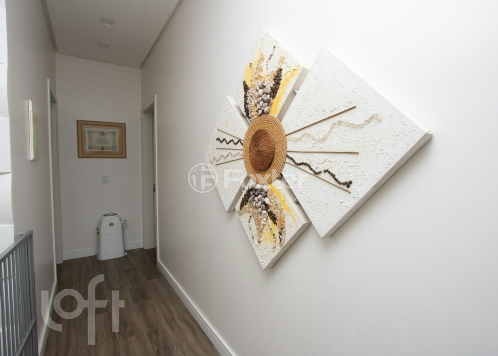 Casa de Condomínio à venda com 3 quartos, 241m² - Foto 18