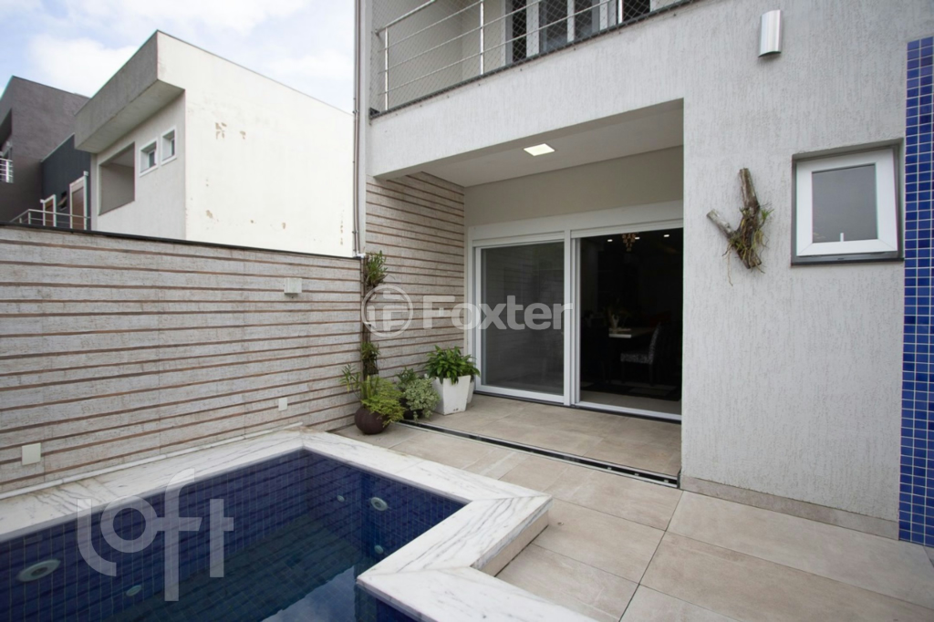 Casa de Condomínio à venda com 3 quartos, 241m² - Foto 16
