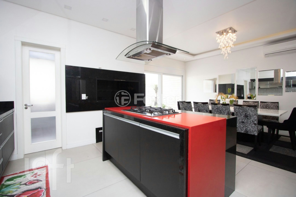 Casa de Condomínio à venda com 3 quartos, 241m² - Foto 12