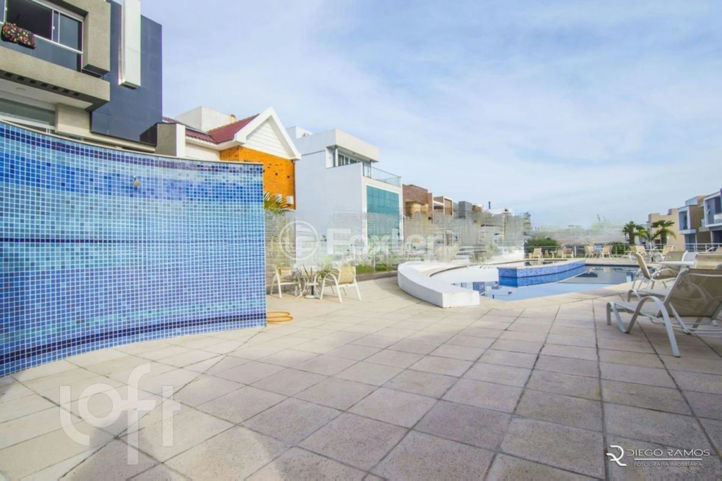 Casa de Condomínio à venda com 3 quartos, 241m² - Foto 36