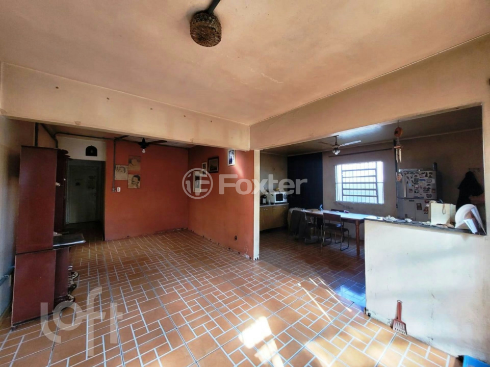Casa à venda com 3 quartos, 100m² - Foto 3