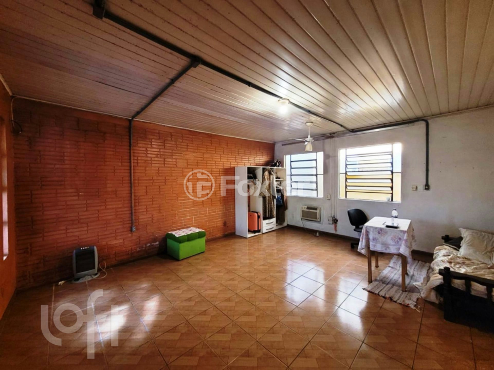 Casa à venda com 3 quartos, 100m² - Foto 5