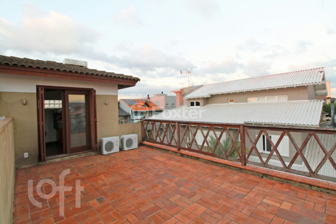 Casa à venda com 3 quartos, 172m² - Foto 4