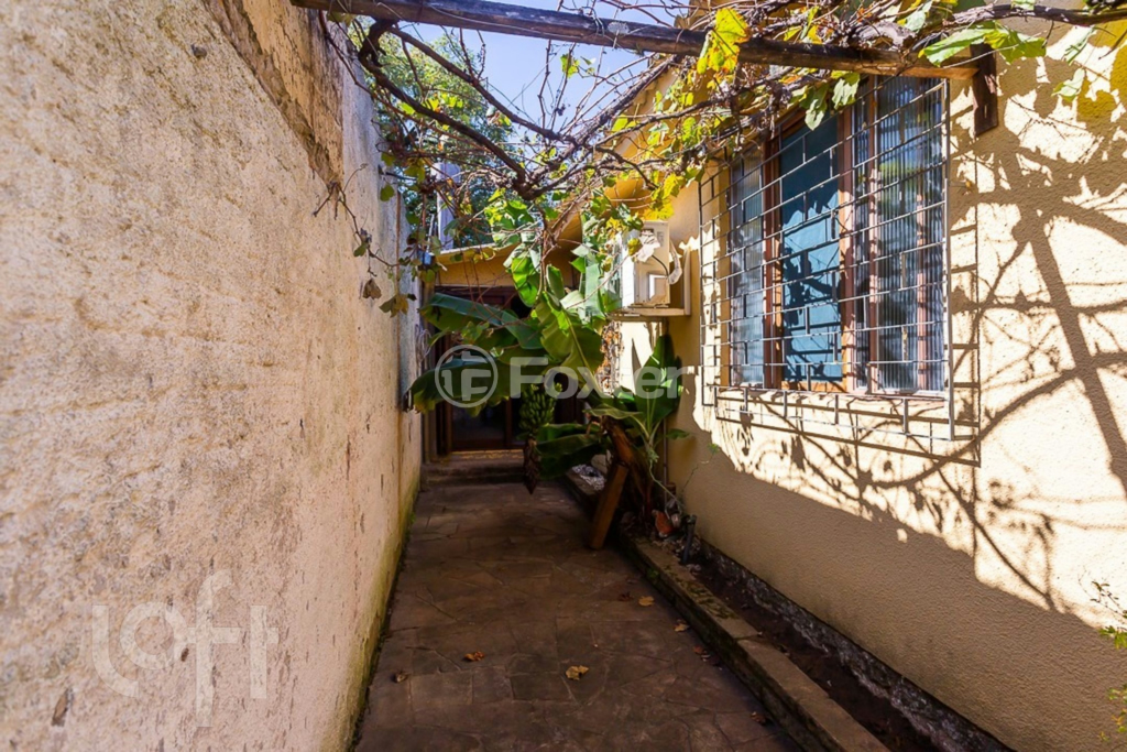 Casa à venda com 3 quartos, 180m² - Foto 32