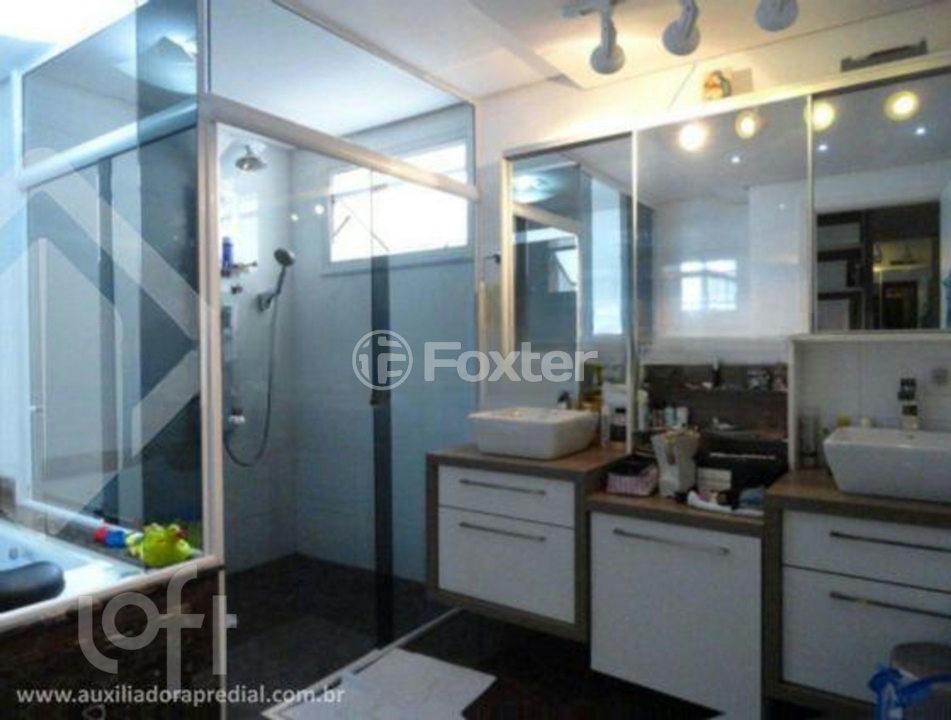 Apartamento à venda com 3 quartos, 205m² - Foto 11