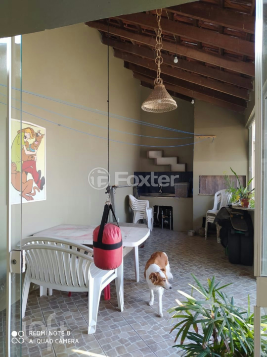 Casa à venda com 3 quartos, 370m² - Foto 8