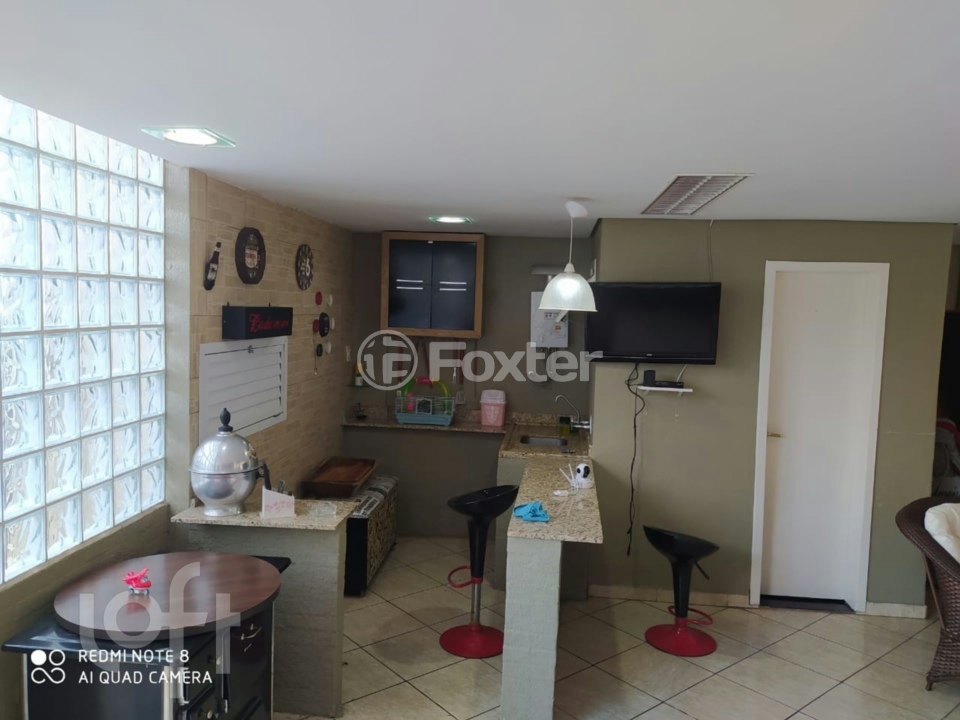 Casa à venda com 3 quartos, 370m² - Foto 11