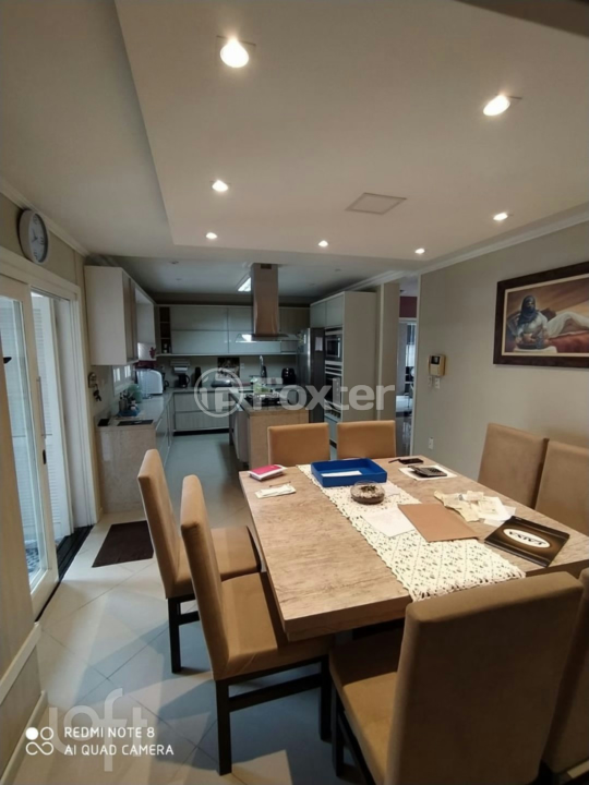 Casa à venda com 3 quartos, 370m² - Foto 14