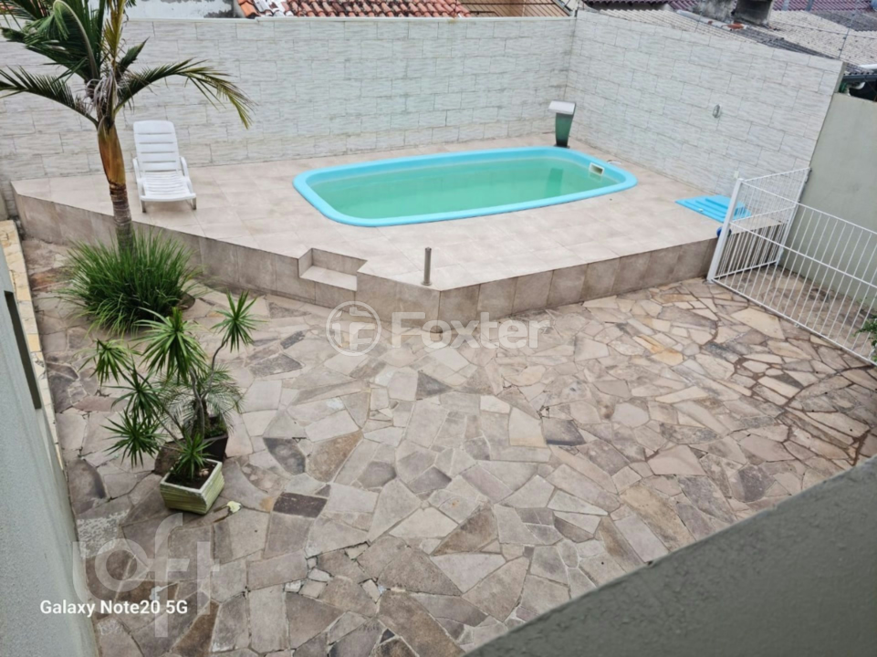 Casa à venda com 3 quartos, 370m² - Foto 3