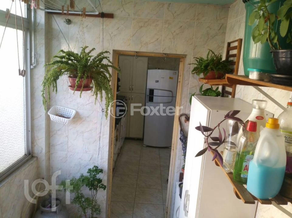 Apartamento à venda com 3 quartos, 74m² - Foto 1