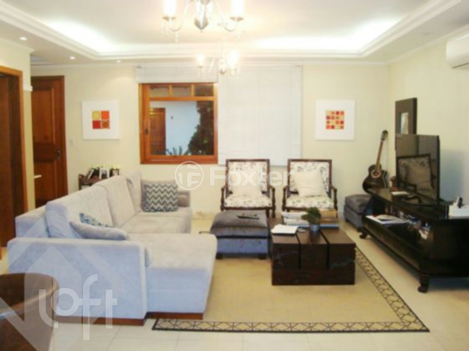 Casa de Condomínio à venda com 3 quartos, 340m² - Foto 2