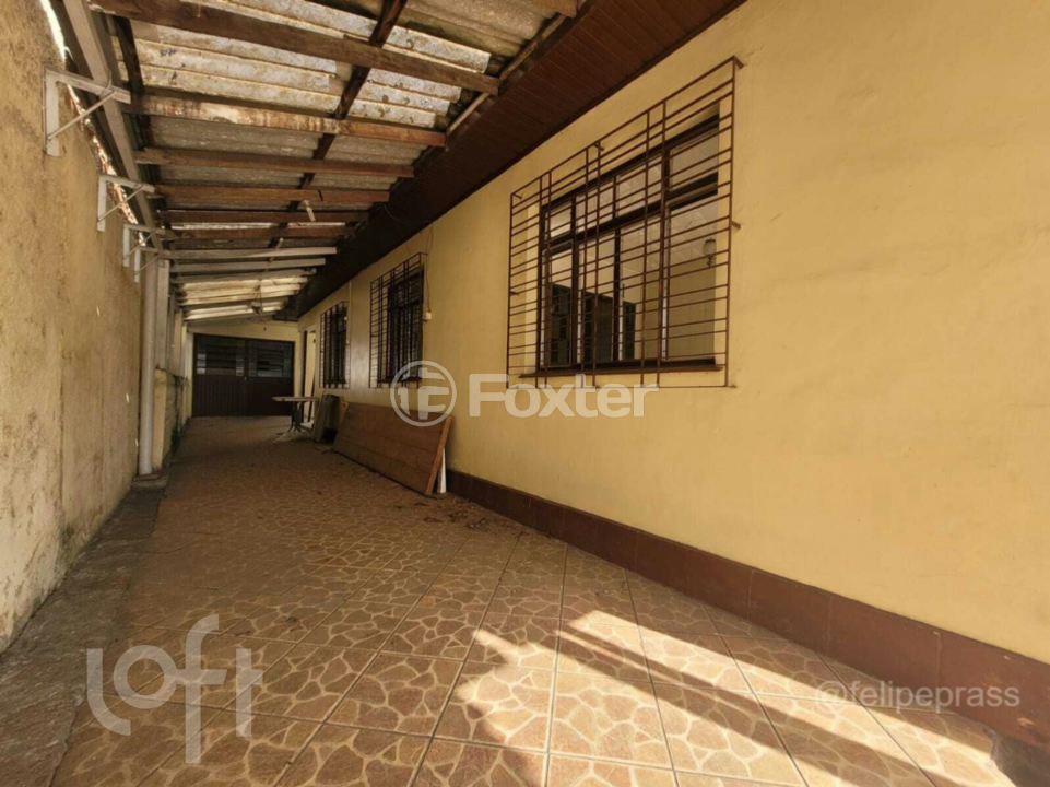 Casa à venda com 3 quartos, 363m² - Foto 11
