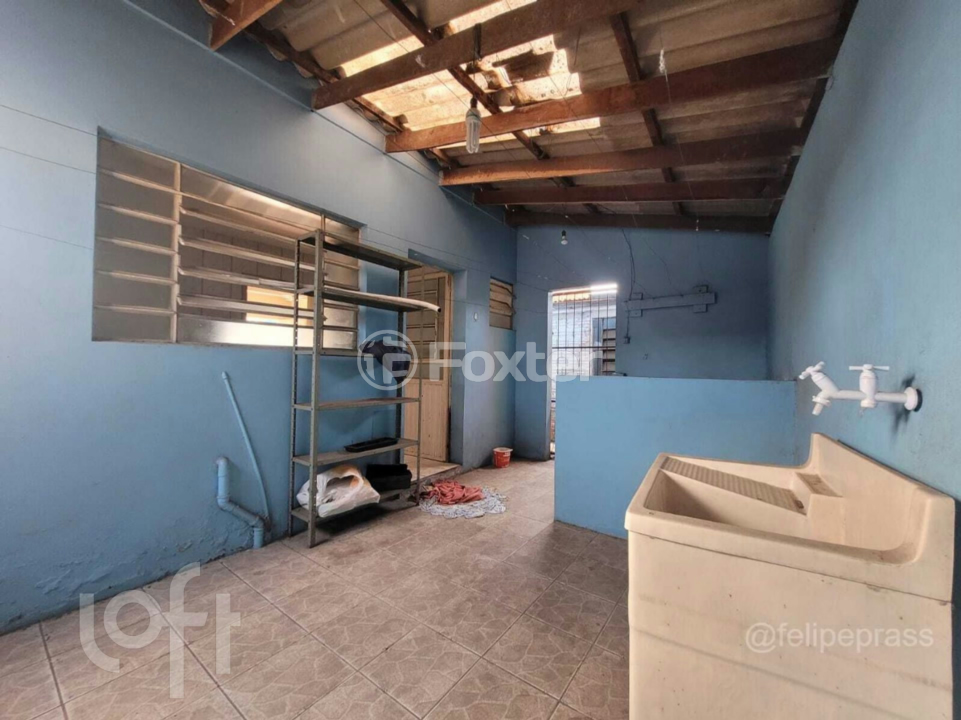 Casa à venda com 3 quartos, 363m² - Foto 17