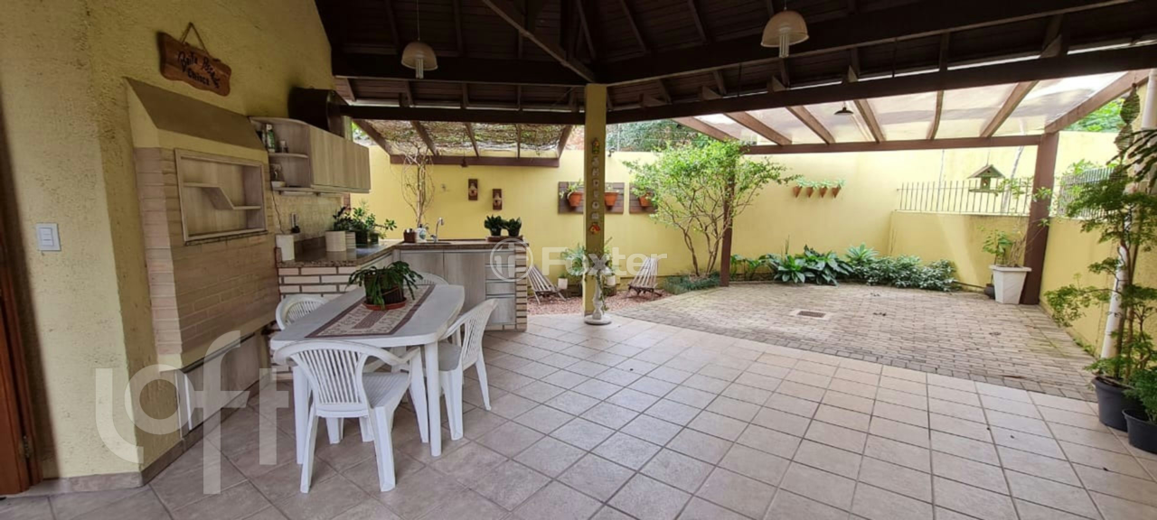 Casa de Condomínio à venda com 3 quartos, 140m² - Foto 3