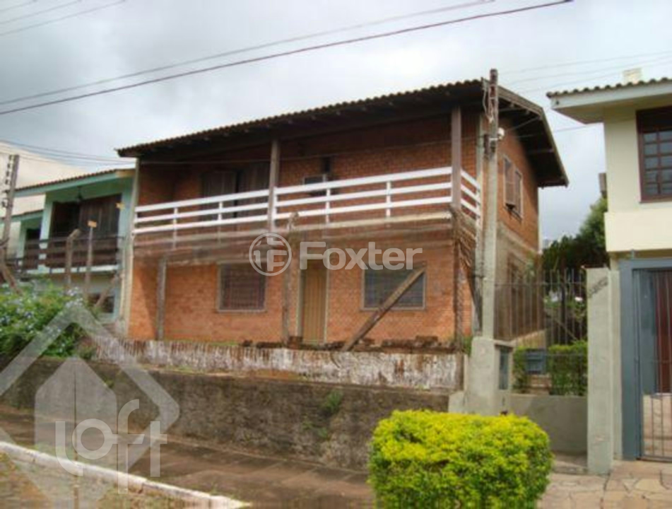 Casa à venda com 2 quartos, 98m² - Foto 1