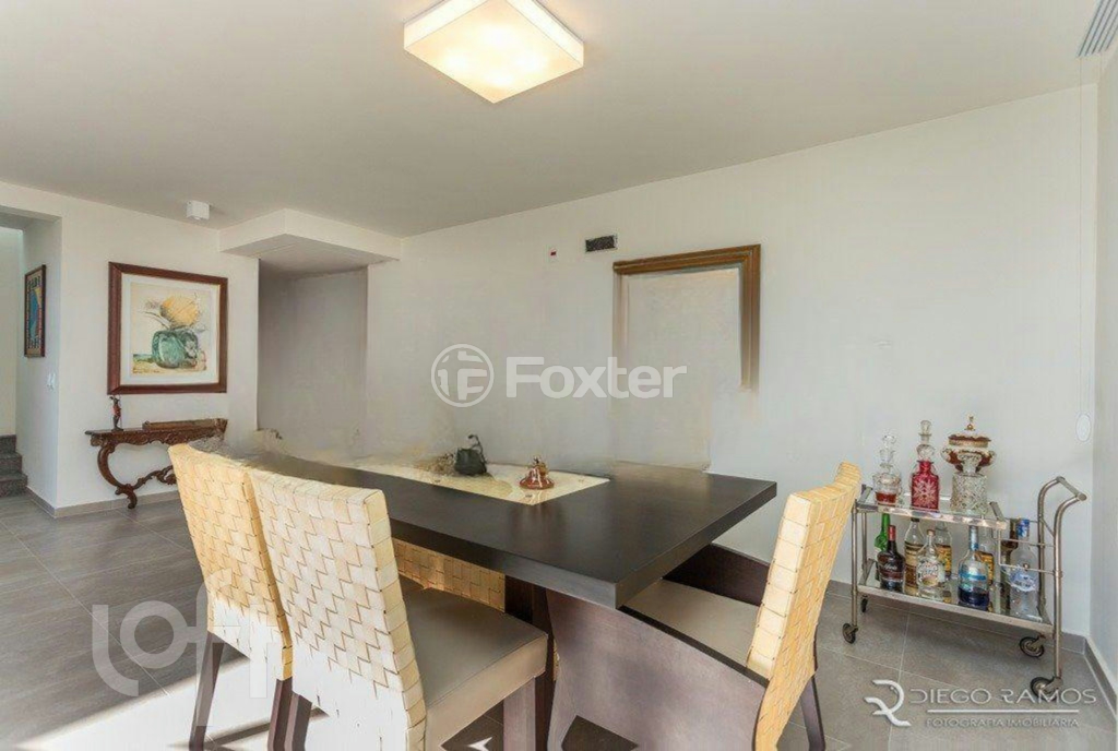 Casa de Condomínio à venda com 3 quartos, 280m² - Foto 9