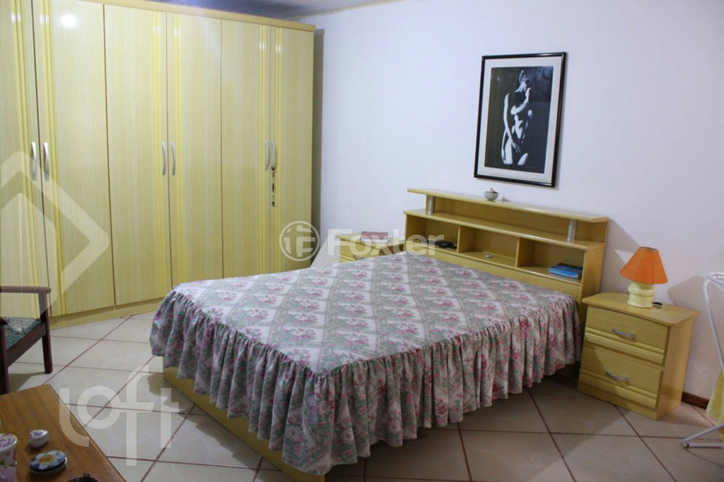 Casa à venda com 6 quartos, 220m² - Foto 20
