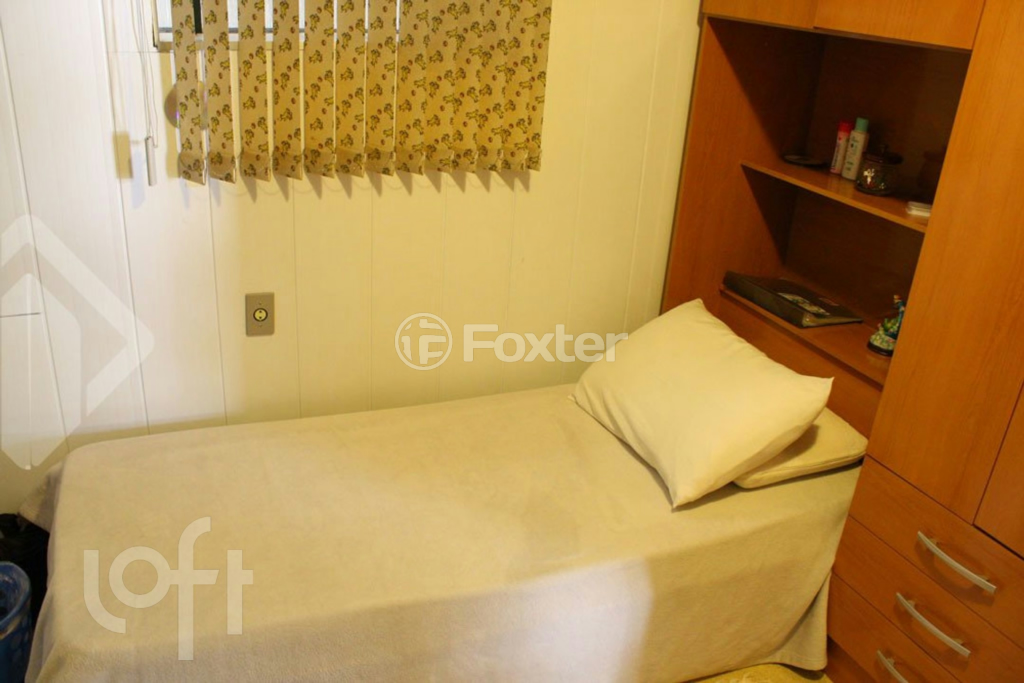 Casa à venda com 6 quartos, 220m² - Foto 21