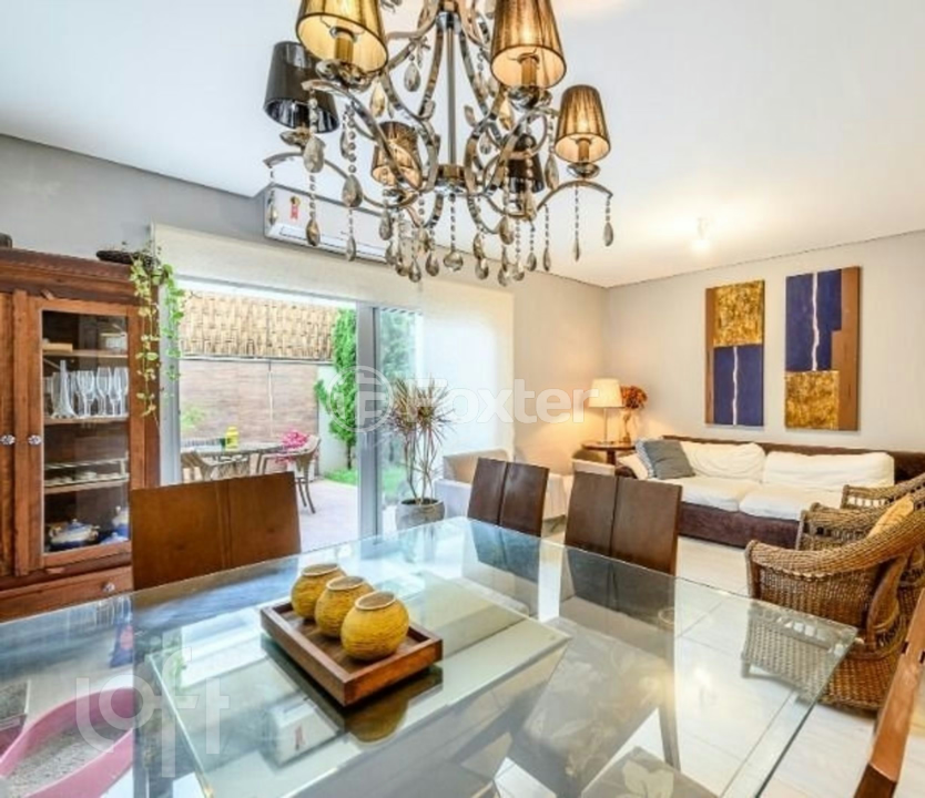 Casa de Condomínio à venda com 3 quartos, 180m² - Foto 2