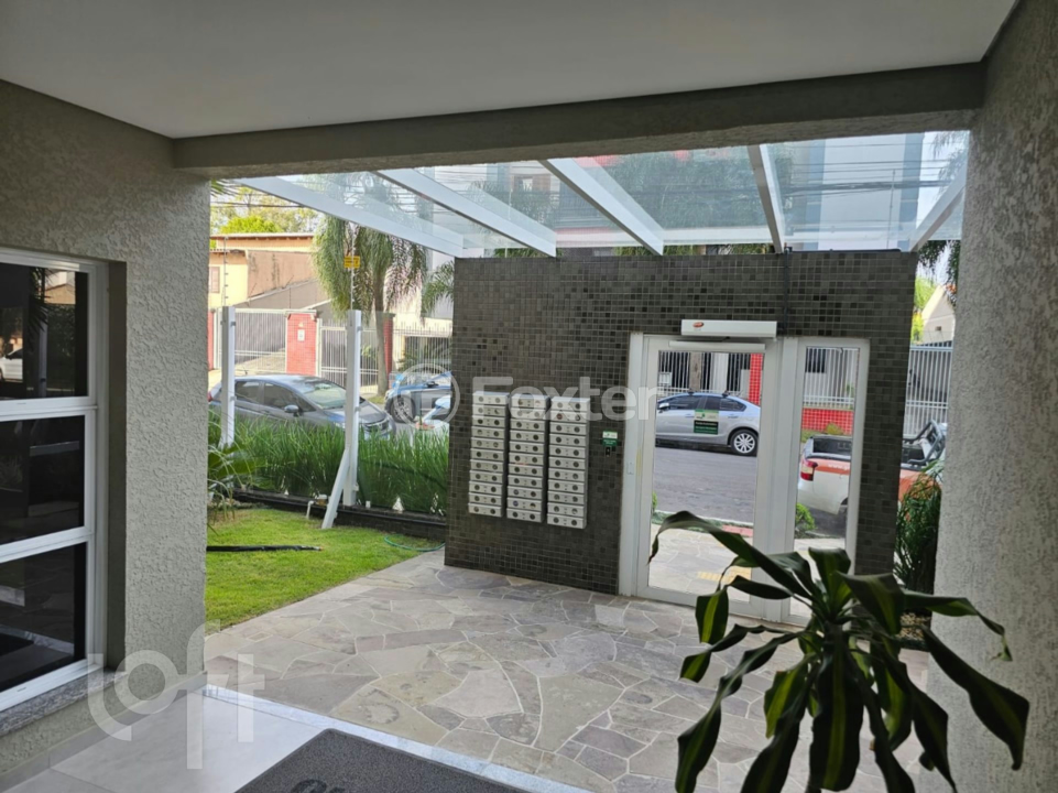 Apartamento à venda com 3 quartos, 131m² - Foto 2